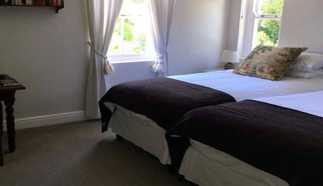 Deluxe Double Room with Shower 1