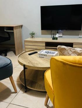 DL Apartments