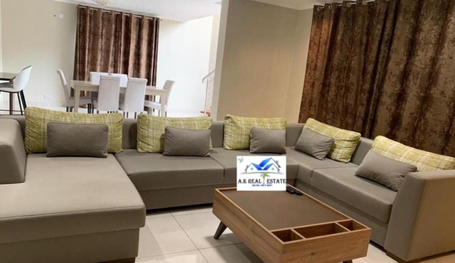 Exclusive apartment in Handsworth - 4 bedrooms
