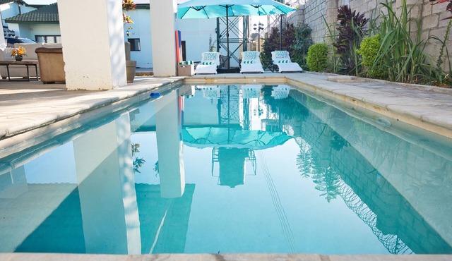 F2 - Pool, Inverter, Gym, Pavilion, Wifi, Perfect for Kids - Ibex Meanwood!