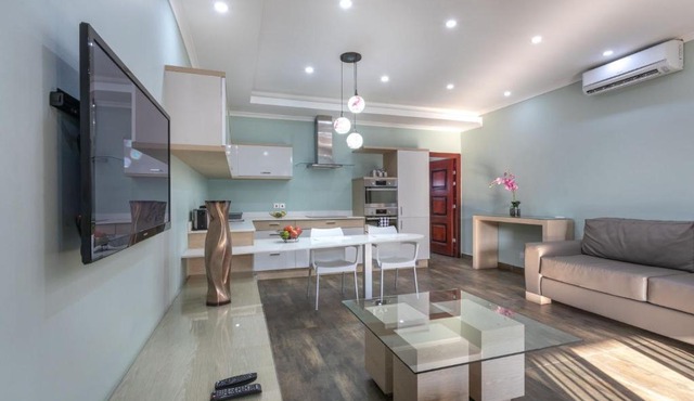 Fallsway Suites