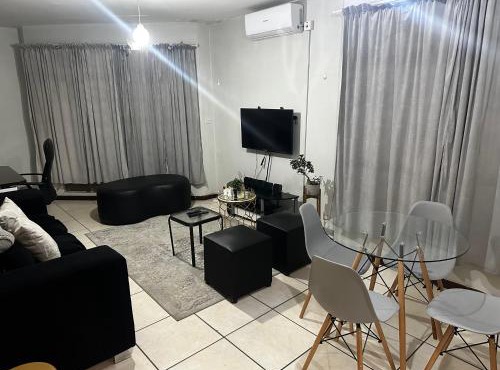 Feel At Home Cosy Apartment