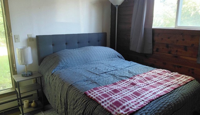 MAJOR INTERNATIONAL SPORTING EVENT travelers! Rustic 1-bedroom bungalow in Snohomish perfect for relaxing