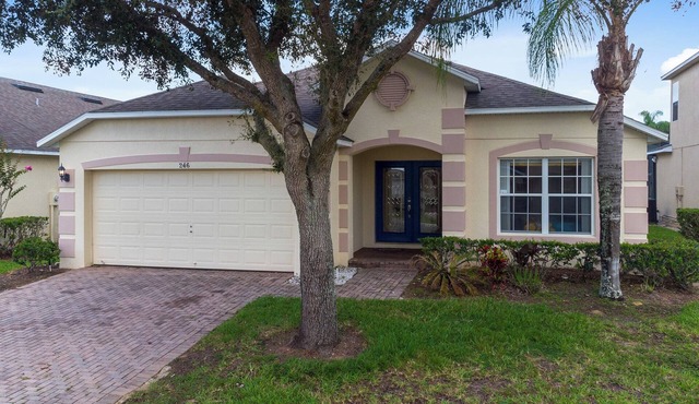Gated 4 bed with Pool and Spa close to Disney