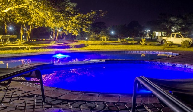 GEN 3230 RESORT