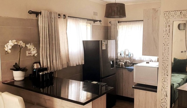 Gorgeous 1-Bed apartment in Harare