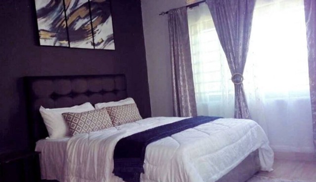 Grace’s Cozy Place Unit B in Makeni