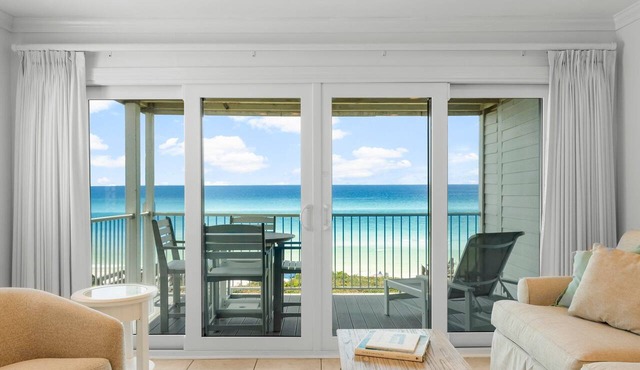 Gulf-Front Getaway — Seamist #5 with Bikes & Spectacular Balcony Views