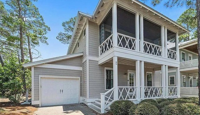 Heart of Blue Mountain Beach~4bd/4ba~Salt and Light
