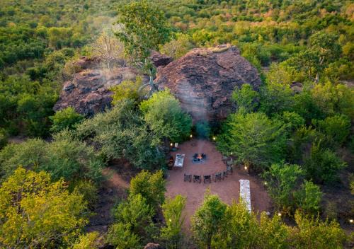 Hideaways Bumbusi Wilderness Camp, Hwange