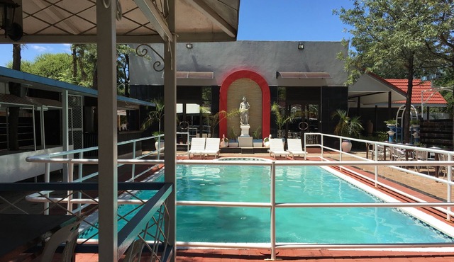 Hotel Stone House