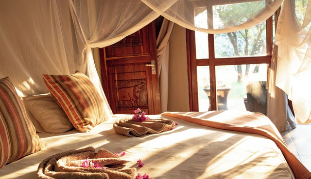 Kayova River Lodge