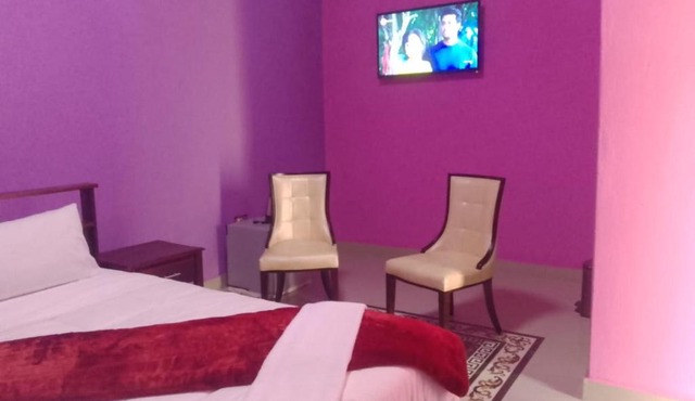 Kazakumanja Executive Lodge Ltd