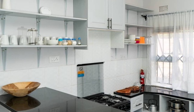 KhayaLethu -Beautiful Family Holiday Home