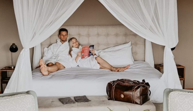 Kifaru Luxury Lodge & Bush Camp