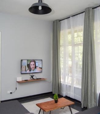 Kinghurst, City Apartment
