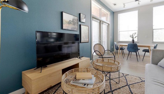 Landing Apartments - Agave