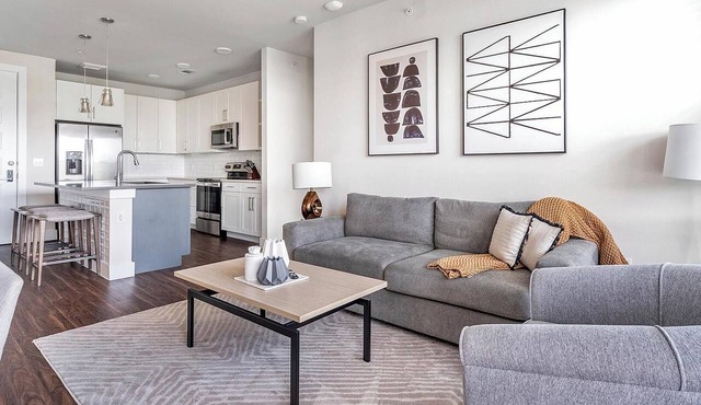 Landing | Stunning 2BD, Clubhouse, Yoga Studio