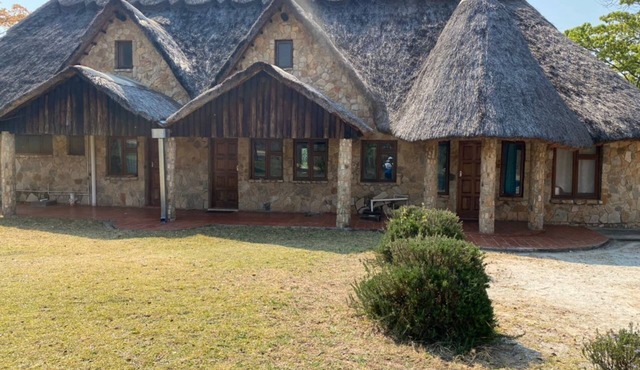 Lovely house on 4 hectares in John Galt Village. - 2011