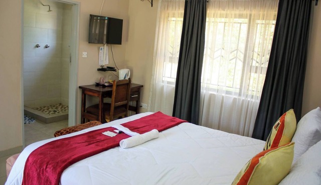Lulu Guest Lodge, Low-Density Suburbs, Victoria Falls