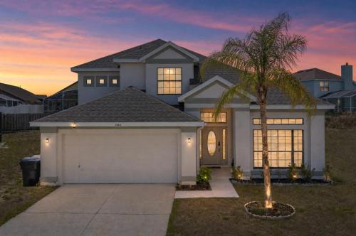 Luxury 5BR Villa Pool BBQ & Pets Welcome