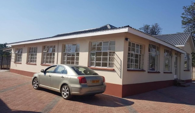 Luxury Holiday Home in Harare 10mins from airport