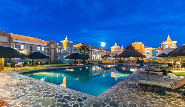 Majestic Five Hotel