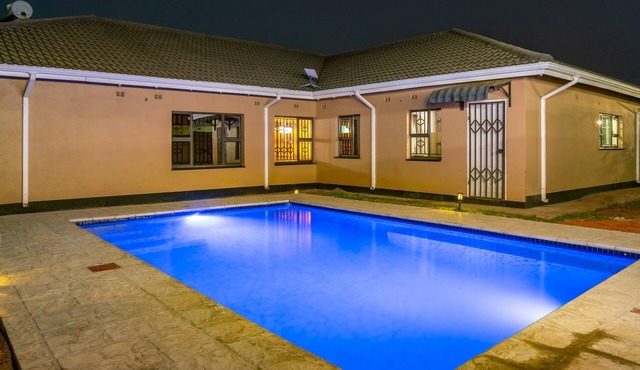 Manresa Estate has a Cousy 2 bedroom Apartment