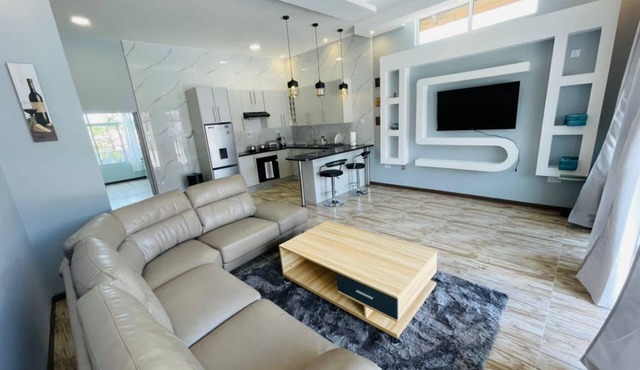 Meanwood place apartments- executive suite