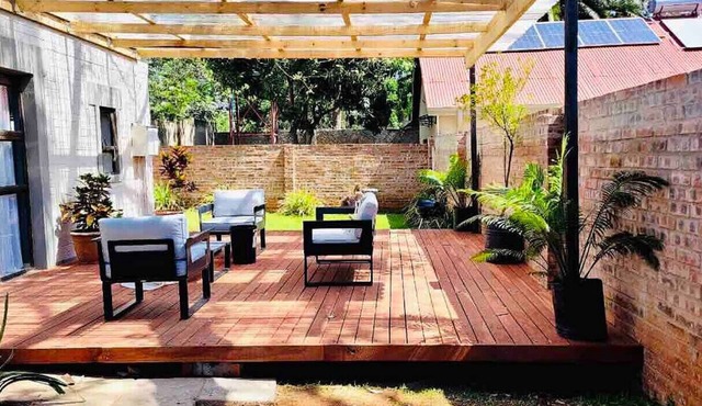 Mellow 2 bedroomed cottage - 2083