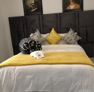Mineheart Apartments & Boutique Hotel
