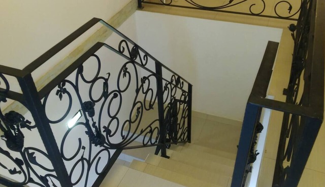 modern home close to city attractions