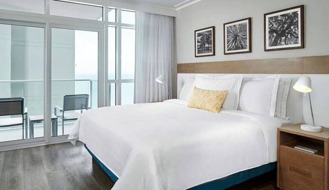 Modern Suite with Balcony & Stunning Panoramic Views of the Atlantic Ocean