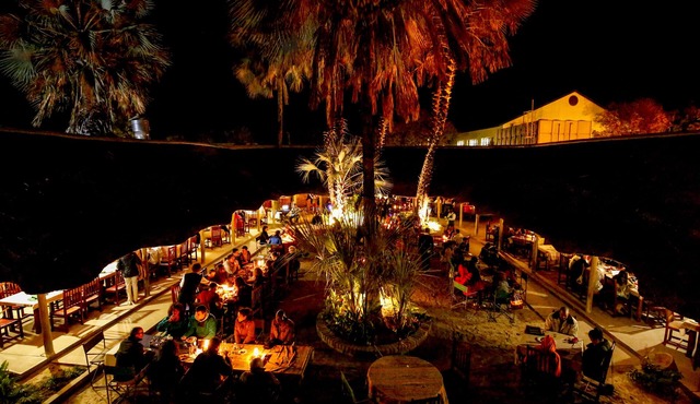 Mokoro Lodge
