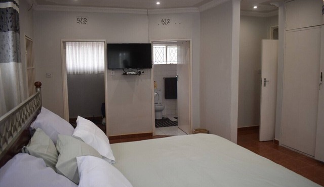 monavale hills getaway
