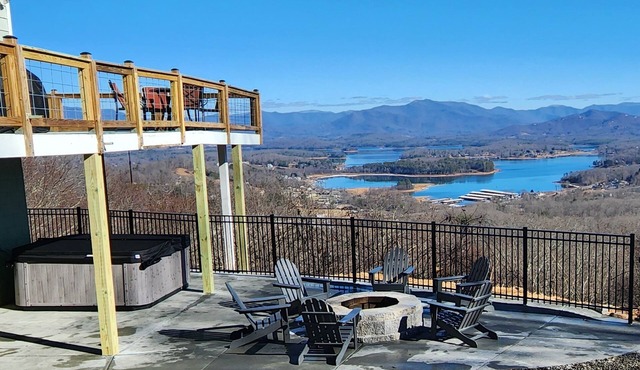 Mountain Serenity Meets Lake Adventure Near Lake Chatuge