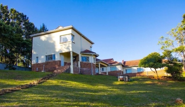 Mountain View Holiday Home