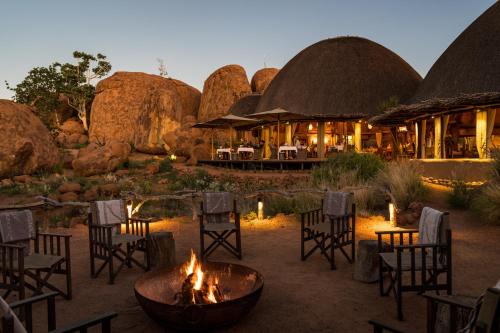 Mowani Mountain Camp - Damaraland