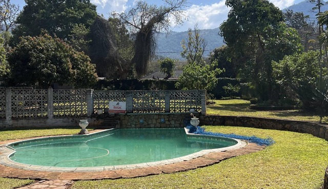Mutare Manor : The Master - 2306