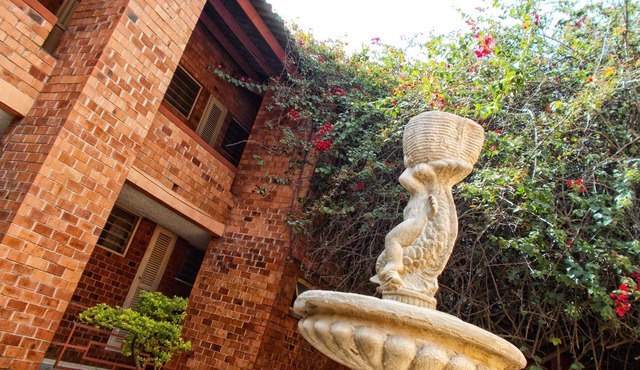 Ndeke Hotel