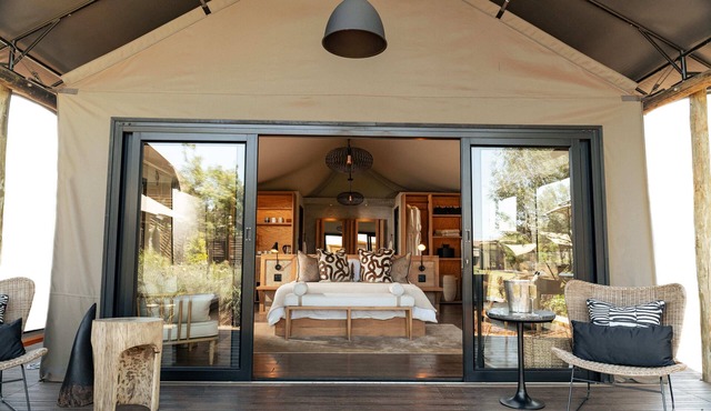 Nzovu Rundu Luxury Camp