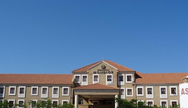 Peermont Mondior Hotel