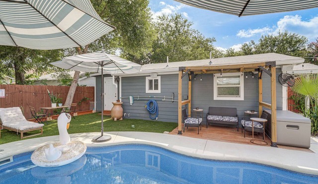 Pool & Patio Oasis! Chic San Antonio Retreat