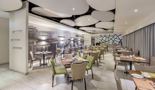 Protea Hotel by Marriott Lusaka Cairo Road