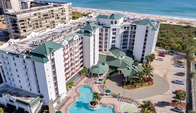 Resort on Cocoa Beach - 2-Bedroom Ocean View - Best Resort in Cocoa Beach, FL