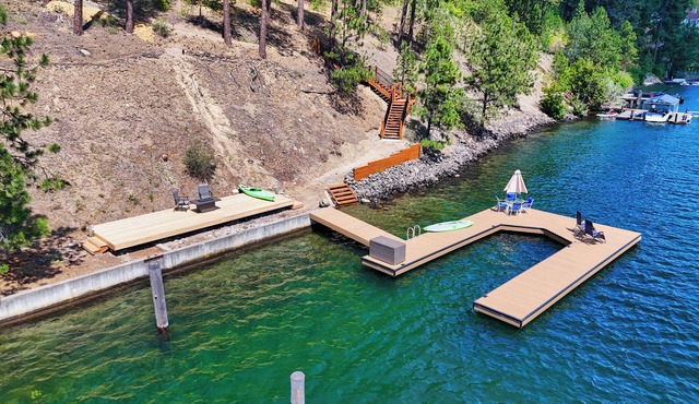 Riverfront Haven