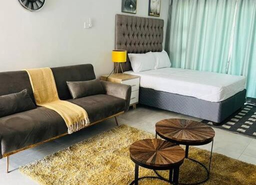 Sarona Apartment Studio F203 - HoneyBee Apartment