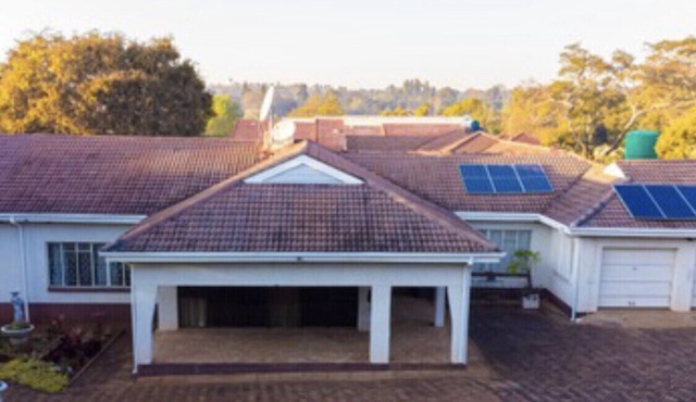 Self Catering Modern fully furnished House