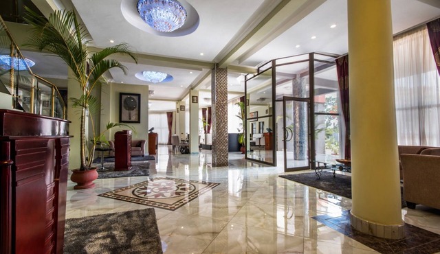 Sherbourne Hotel