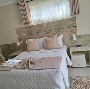 Skylodge Kadoma
